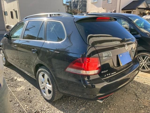 VOLKSWAGEN VOLKSWAGEN GOLF VARIANT 2010