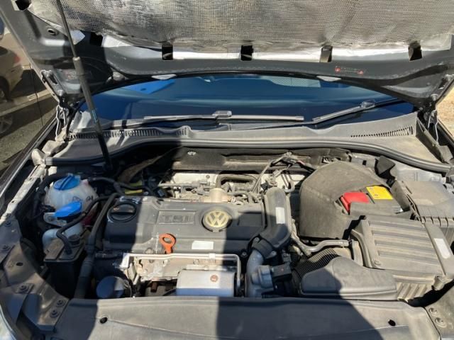 VOLKSWAGEN VOLKSWAGEN GOLF VARIANT 2010