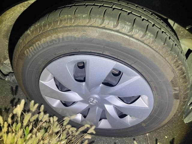 TOYOTA VITZ HYBRID 2019