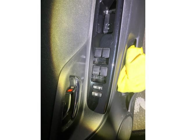 TOYOTA VITZ HYBRID 2019