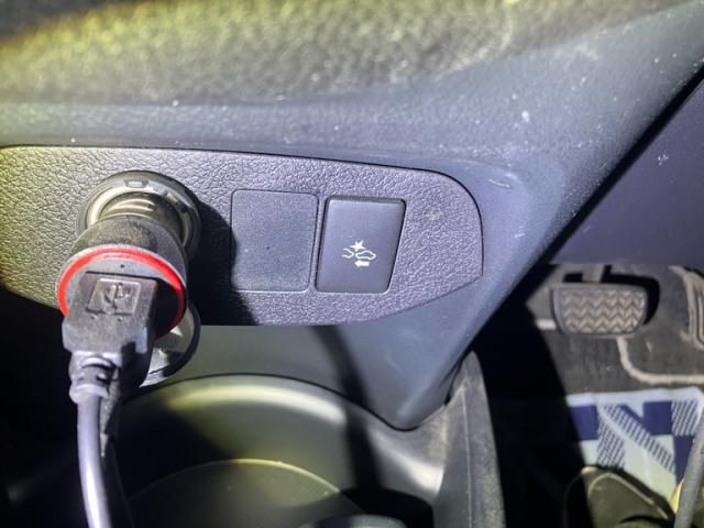 TOYOTA VITZ HYBRID 2019