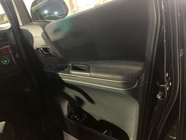 TOYOTA VELLFIRE 4WD 2009