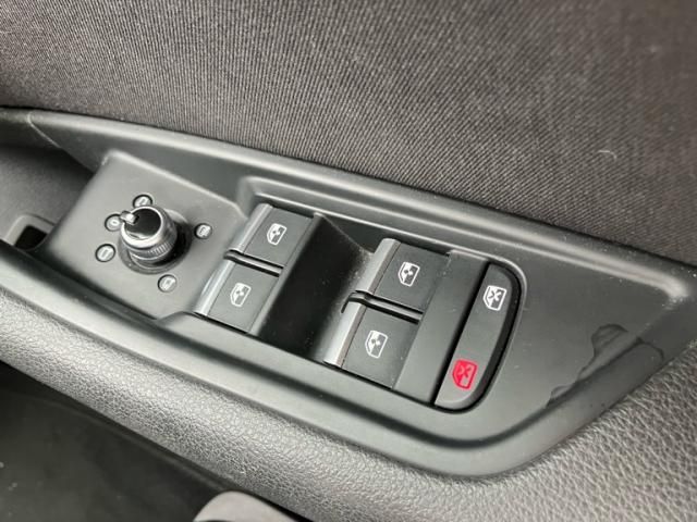 AUDI AUDI A4 AVANT 2017