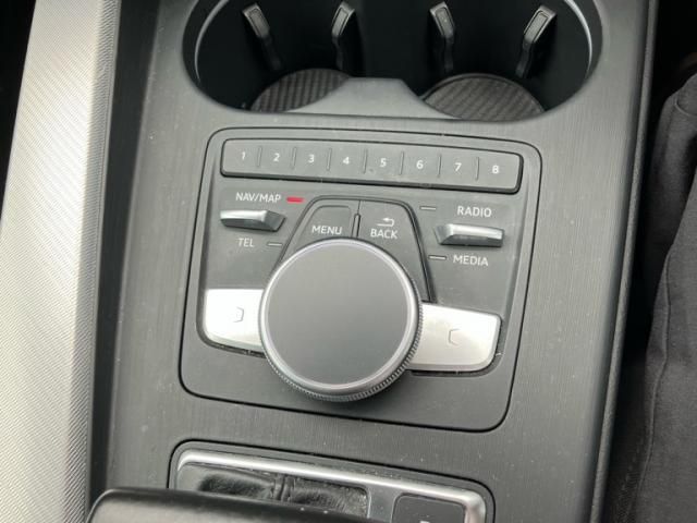 AUDI AUDI A4 AVANT 2017