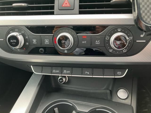 AUDI AUDI A4 AVANT 2017