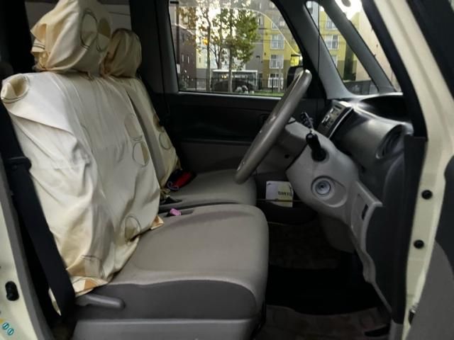 DAIHATSU TANTO 4WD 2009