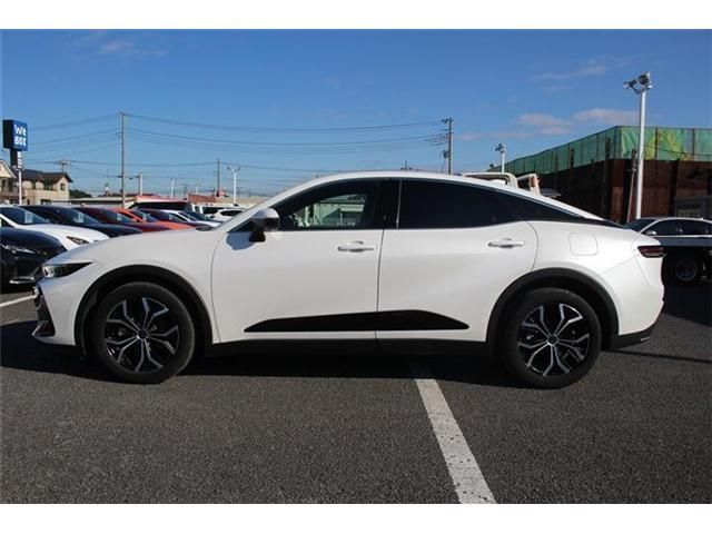 TOYOTA CROWN CROSSOVER 2023