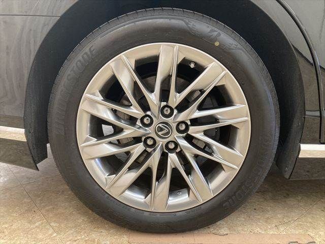 TOYOTA LEXUS LS500h 4WD 2018