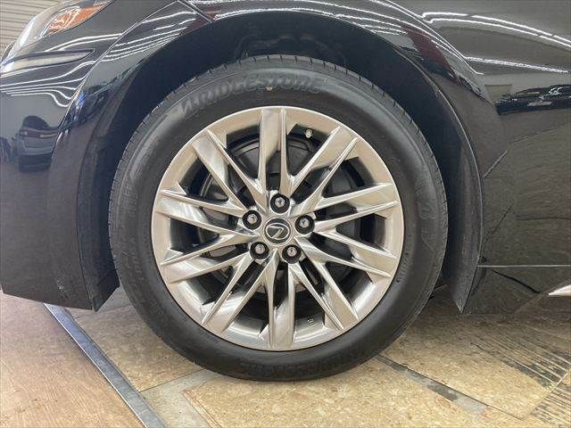 TOYOTA LEXUS LS500h 4WD 2018