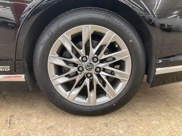 TOYOTA LEXUS LS500h 4WD 2018