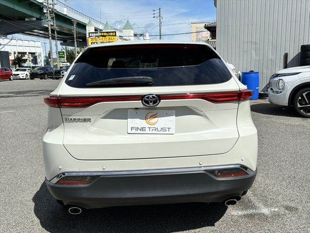 TOYOTA HARRIER 2WD 2020