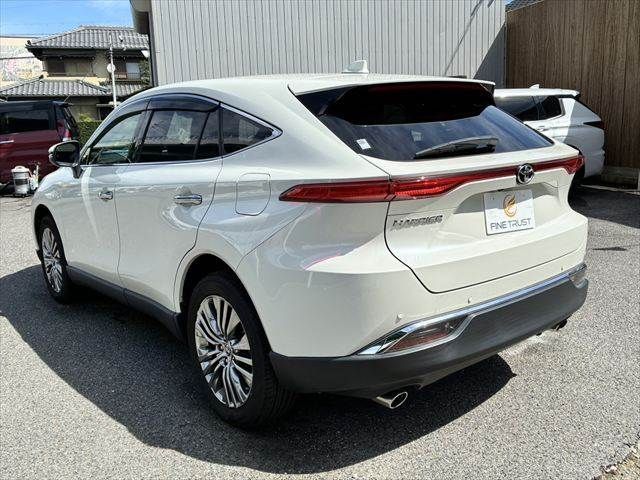 TOYOTA HARRIER 2WD 2020