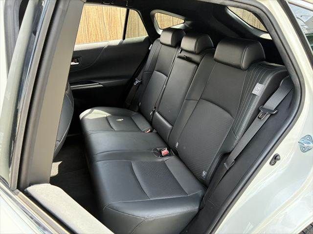 TOYOTA HARRIER 2WD 2020