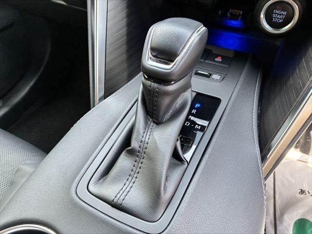 TOYOTA HARRIER 2WD 2020