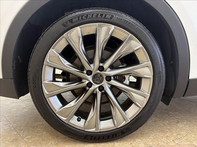 TOYOTA CROWN CROSSOVER 2023