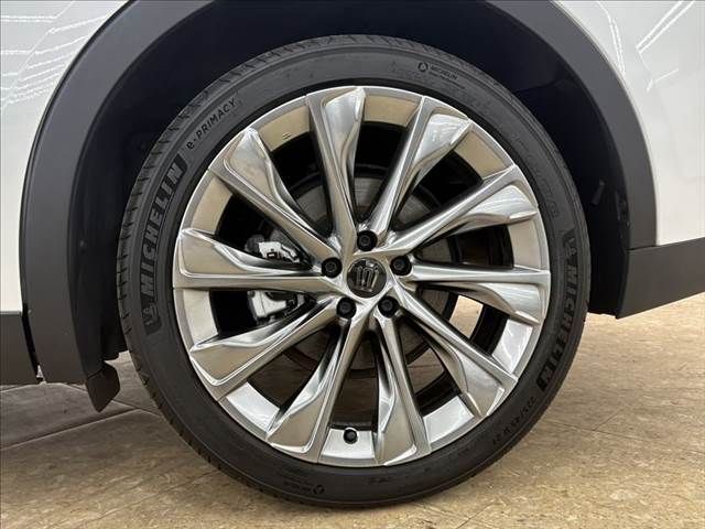 TOYOTA CROWN CROSSOVER 2023