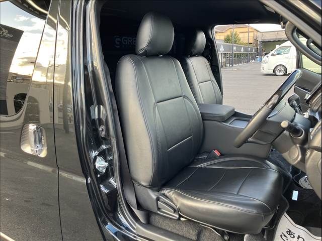 TOYOTA HIACE van 2WD 2022