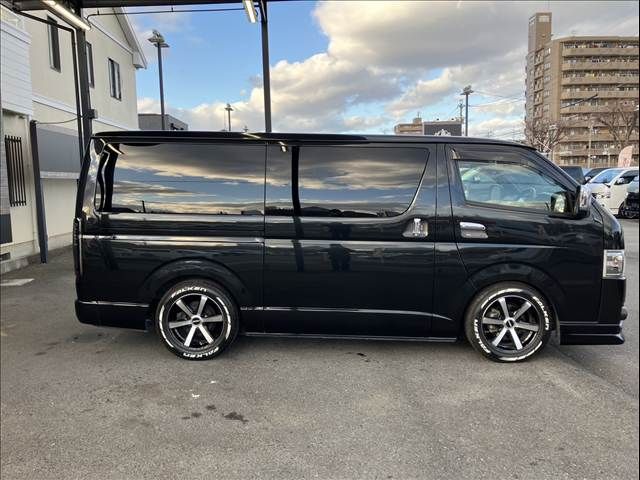 TOYOTA HIACE van 2WD 2022