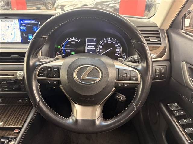 TOYOTA LEXUS GS300h 2016