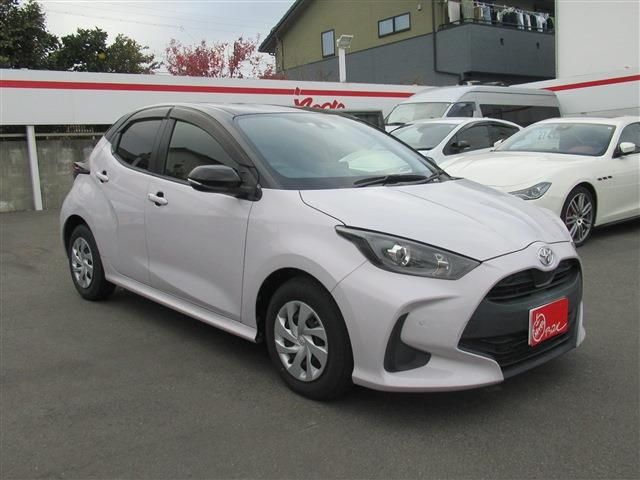 TOYOTA YARIS 2021