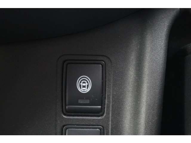 NISSAN SERENA  WG 4WD 2020