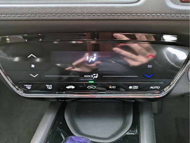 HONDA VEZEL HYBRID 2014