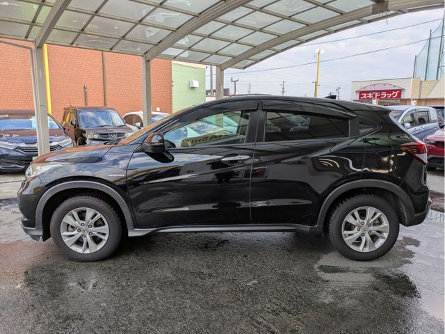 HONDA VEZEL HYBRID 2014