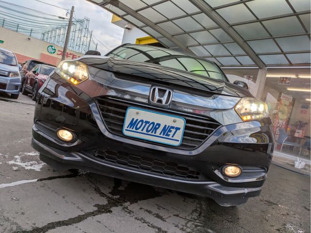 HONDA VEZEL HYBRID 2014
