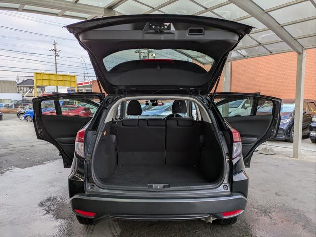 HONDA VEZEL HYBRID 2014