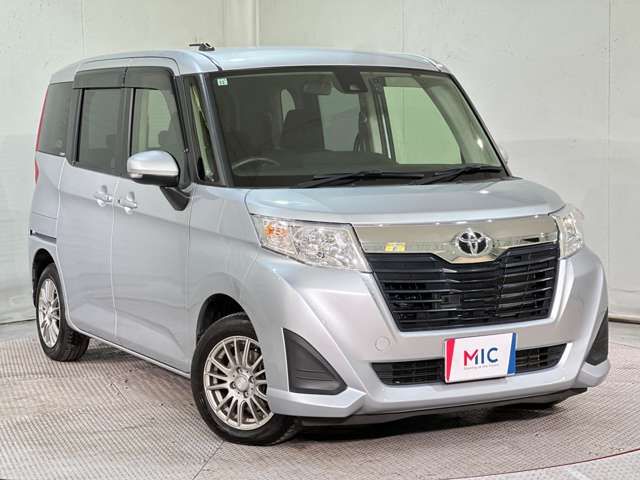 TOYOTA ROOMY 2017