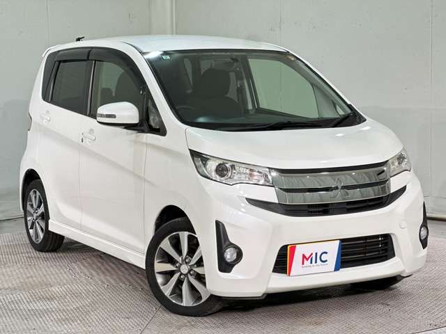 MITSUBISHI eK custom 2013