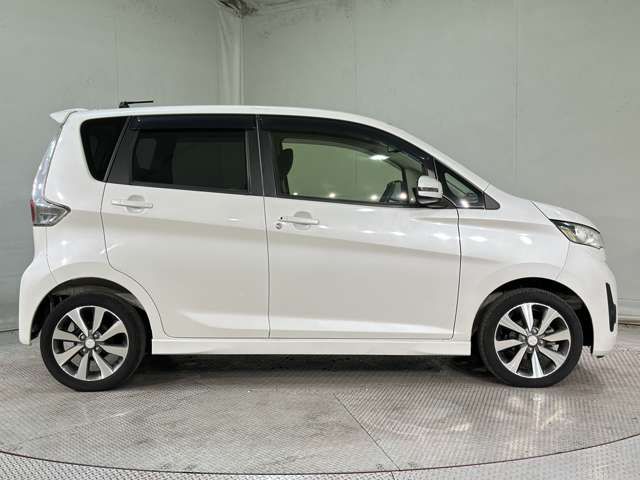 MITSUBISHI eK custom 2013