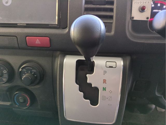 TOYOTA REGIUSACE van 4WD 2019