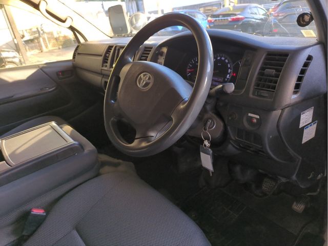 TOYOTA REGIUSACE van 4WD 2019