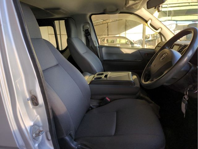 TOYOTA REGIUSACE van 4WD 2019