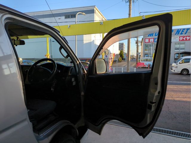 TOYOTA REGIUSACE van 4WD 2019