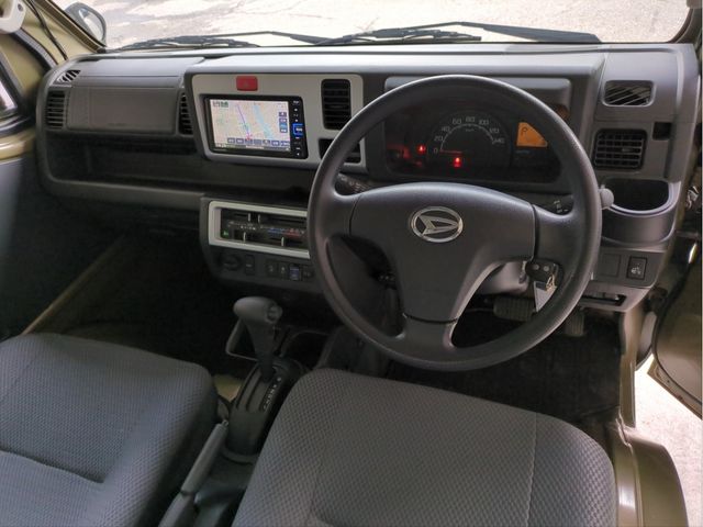 DAIHATSU HIJET truck 4WD 2020