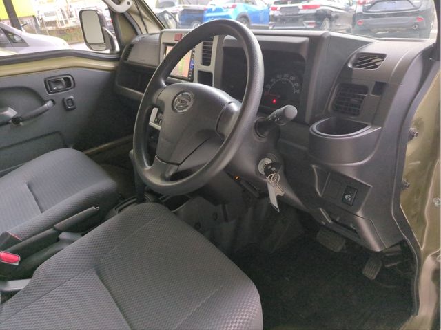 DAIHATSU HIJET truck 4WD 2020