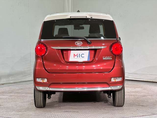 DAIHATSU CAST STYLE 2015