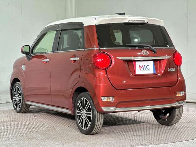 DAIHATSU CAST STYLE 2015