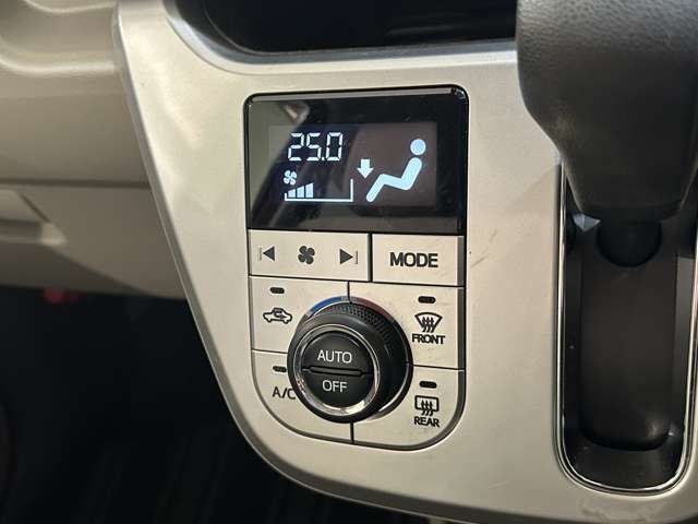 DAIHATSU CAST STYLE 2015