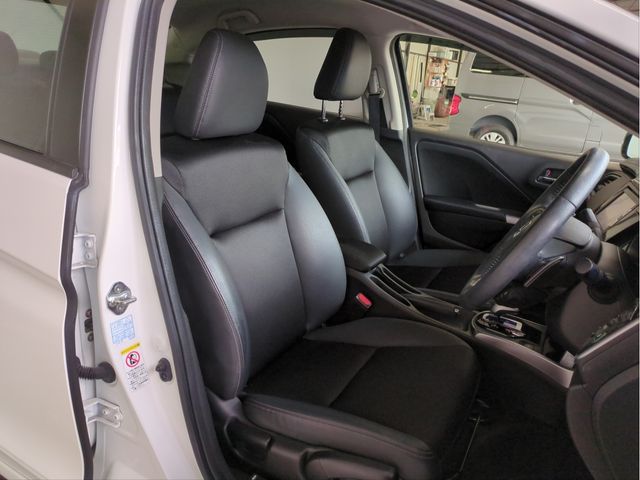 HONDA GRACE HYBRID 2015