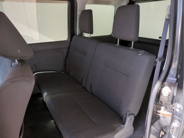 TOYOTA PIXIS van 2018