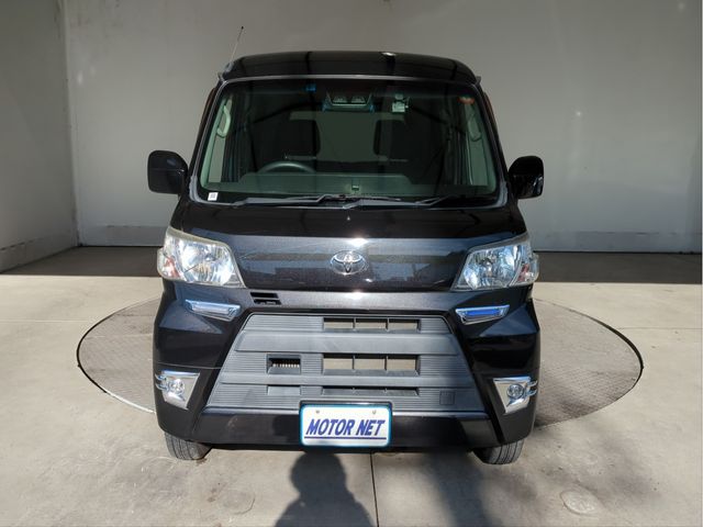 TOYOTA PIXIS van 2018