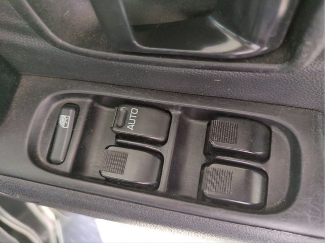 TOYOTA PIXIS van 2018