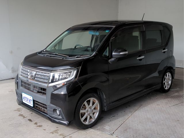 DAIHATSU MOVE CUSTOM 2015