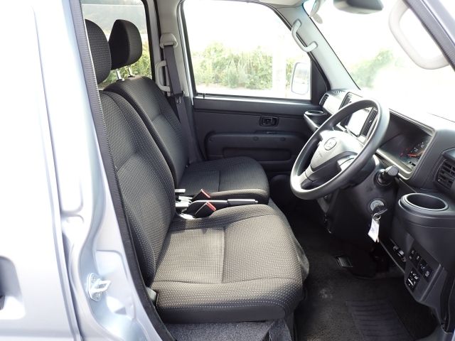 DAIHATSU HIJET CARGO 2021