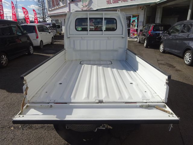 SUZUKI CARRY truck 4WD 2016