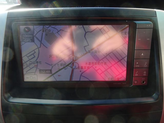 TOYOTA VOXY 4WD 2011