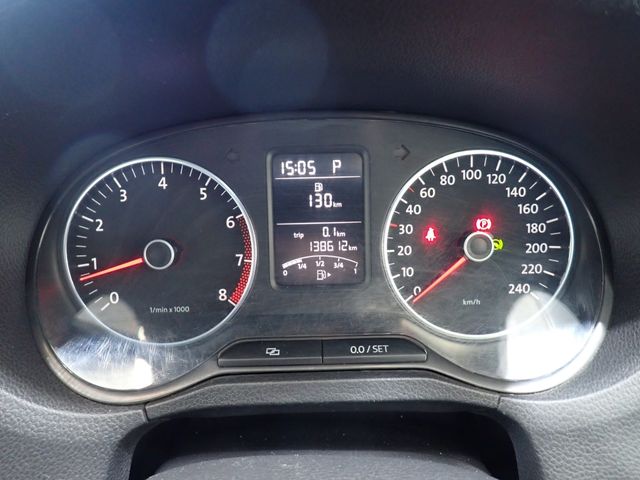 VOLKSWAGEN VOLKSWAGEN POLO 2011